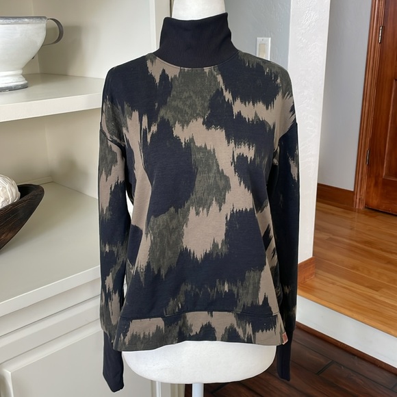 Alpine Design Camo Mockneck Sweatshirt - Picture 1 of 10
